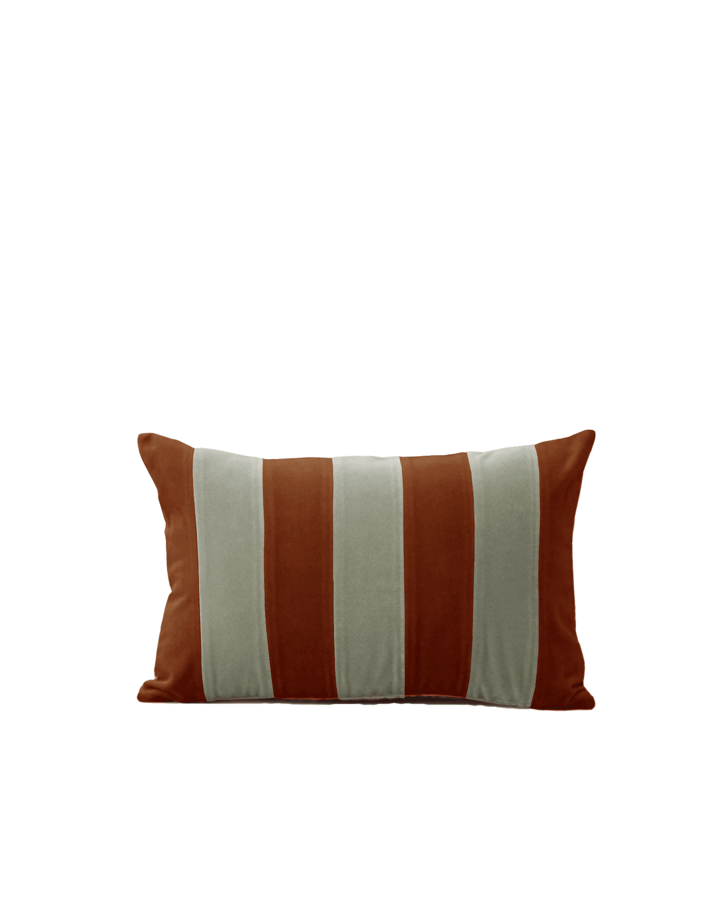 OPALA Home Talismans makes handmade luxury velvet cushions for an exclusive home decor, made in Portugal with premium cotton velvet. Meet Opala custom-made cushions, unique and luxurious home decor accessories.