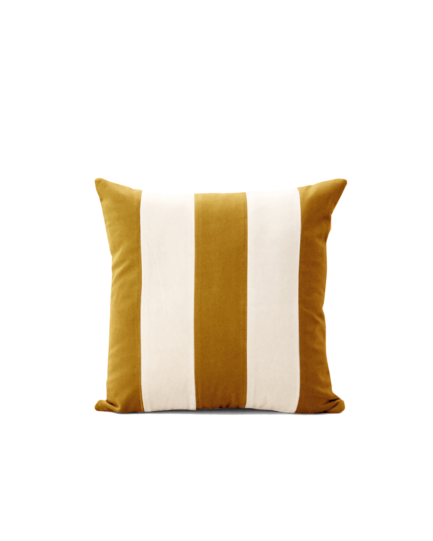 OPALA Home Talismans makes handmade luxury velvet cushions for an exclusive home decor, made in Portugal with premium cotton velvet. Meet Opala custom-made cushions, unique and luxurious home decor accessories.