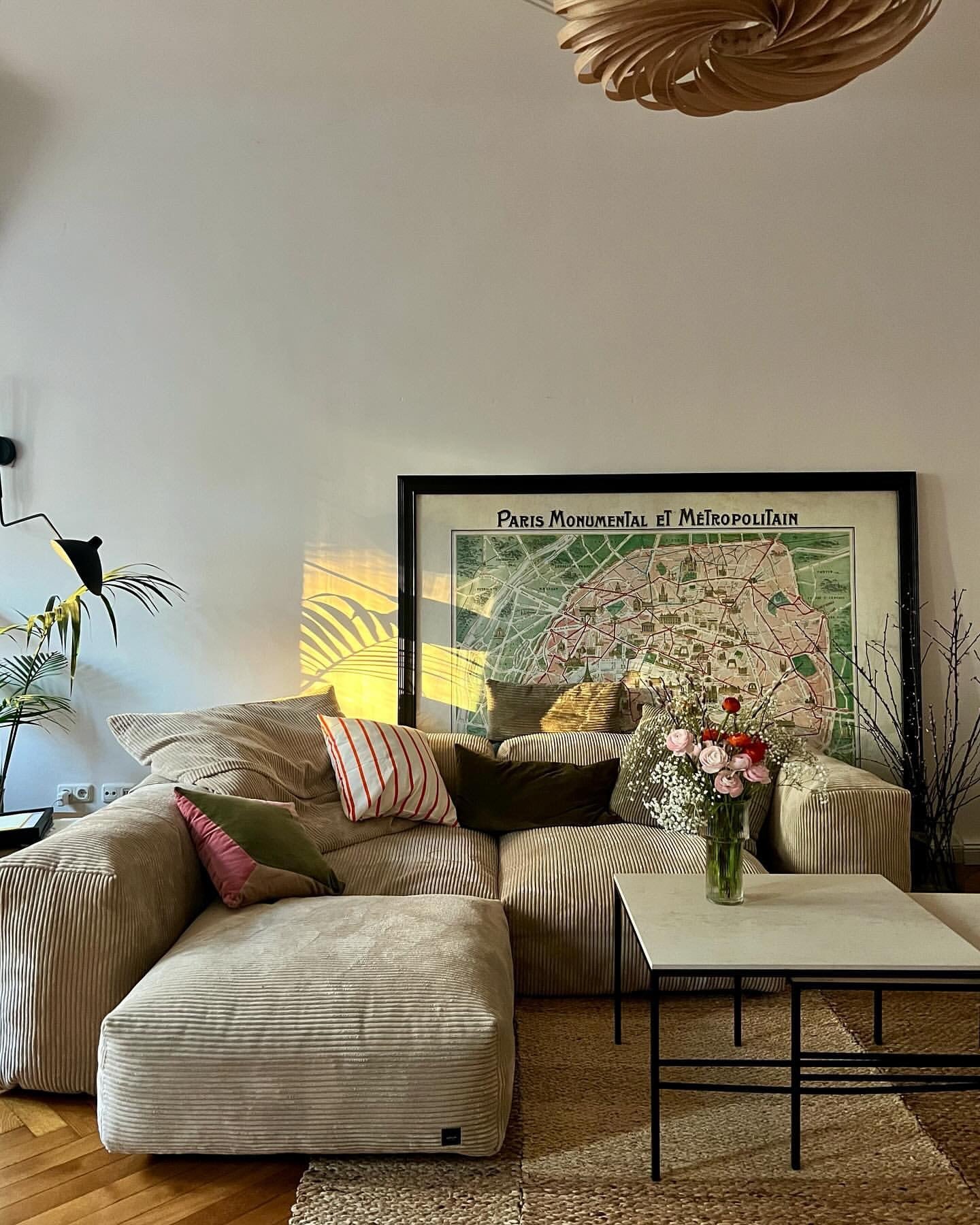 OPALA Home Talismans makes handmade luxury velvet cushions for an exclusive home decor, made in Portugal with premium cotton velvet. Meet Opala custom-made cushions, unique and luxurious home decor accessories.