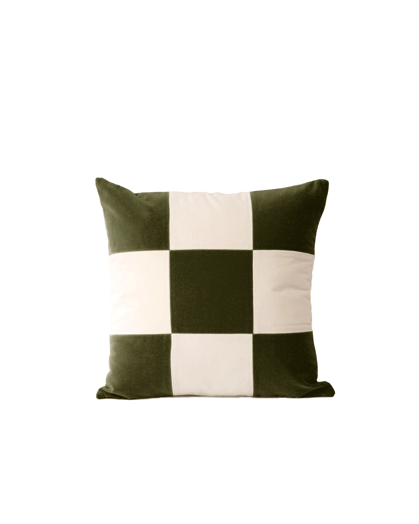 OPALA Home Talismans makes handmade luxury velvet cushions for an exclusive home decor, made in Portugal with premium cotton velvet. Meet Opala custom-made cushions, unique and luxurious home decor accessories.