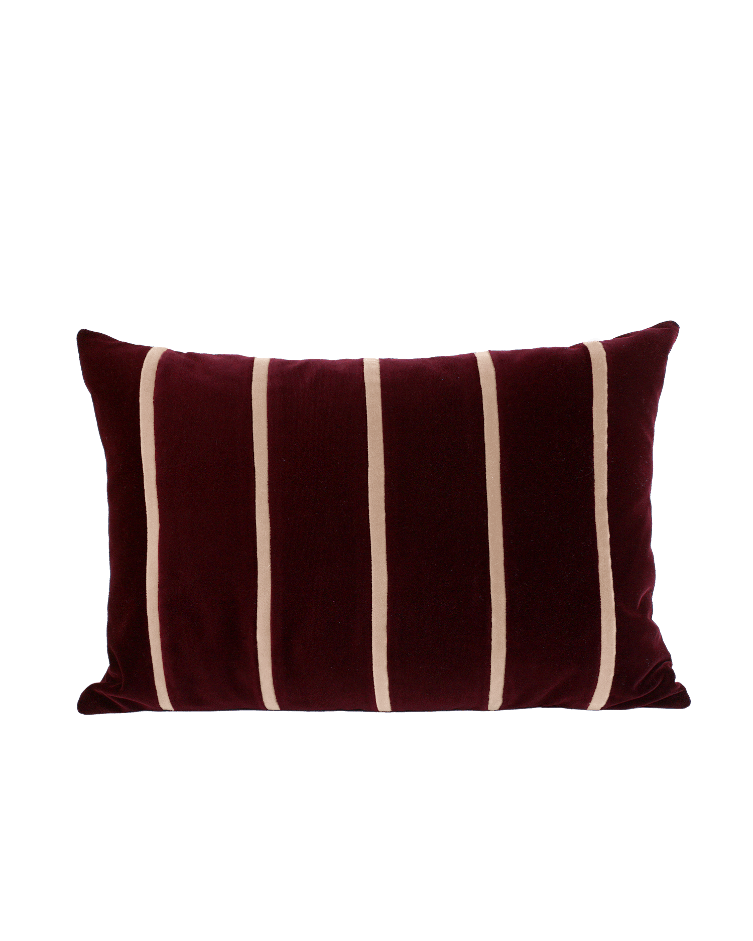 OPALA Home Talismans makes handmade luxury velvet cushions, stools and upholstered furniture for an exclusive home decor, made in Portugal with premium cotton velvet. Meet Opala custom-made cushions, unique and luxurious home decor accessories.