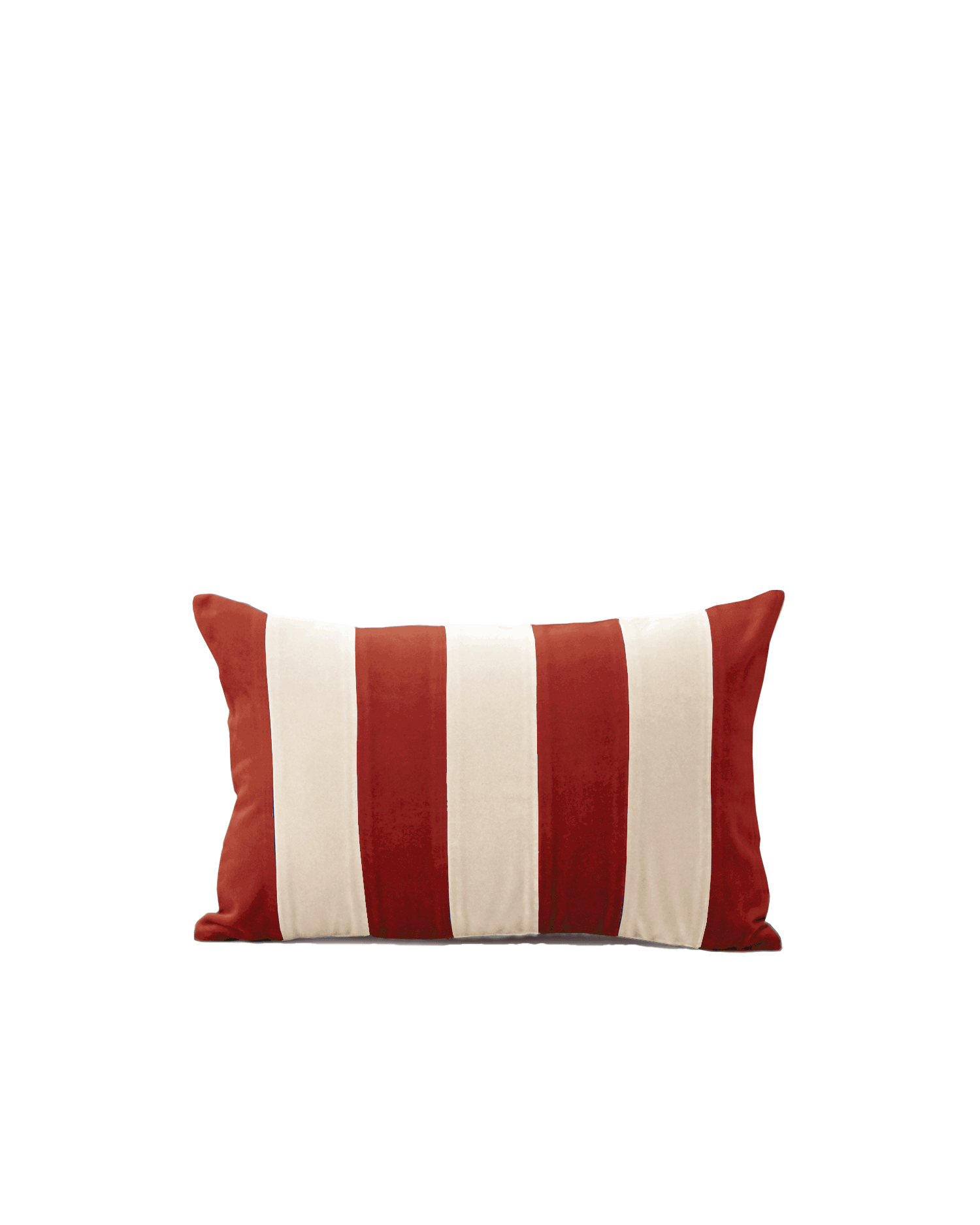 OPALA Home Talismans makes handmade luxury velvet cushions for an exclusive home decor, made in Portugal with premium cotton velvet. Meet Opala custom-made cushions, unique and luxurious home decor accessories.