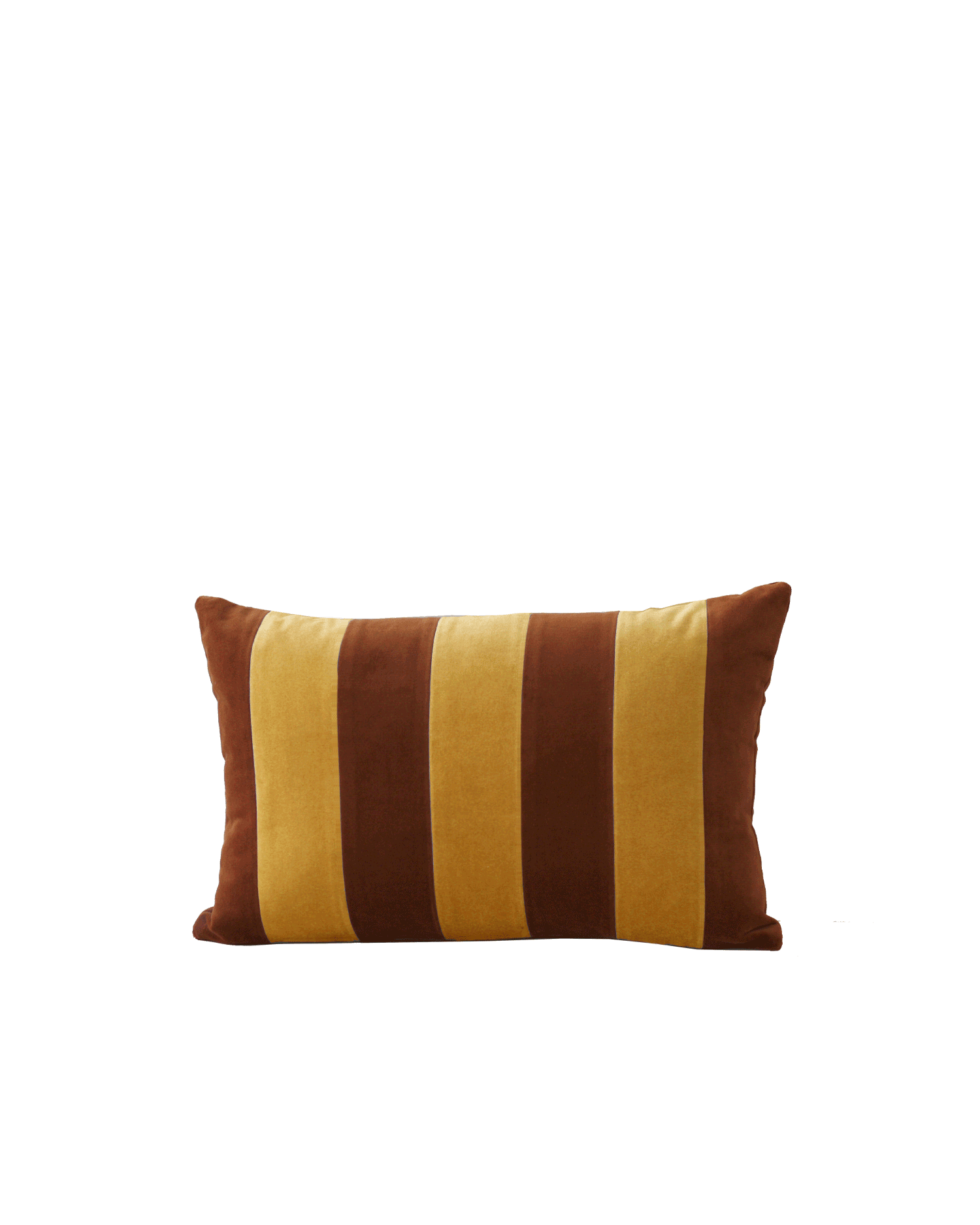 OPALA Home Talismans makes handmade luxury velvet cushions for an exclusive home decor, made in Portugal with premium cotton velvet. Meet Opala custom-made cushions, unique and luxurious home decor accessories.