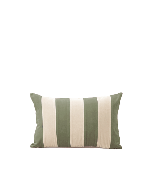 OPALA Home Talismans makes handmade luxury velvet cushions for an exclusive home decor, made in Portugal with premium cotton velvet. Meet Opala custom-made cushions, unique and luxurious home decor accessories.