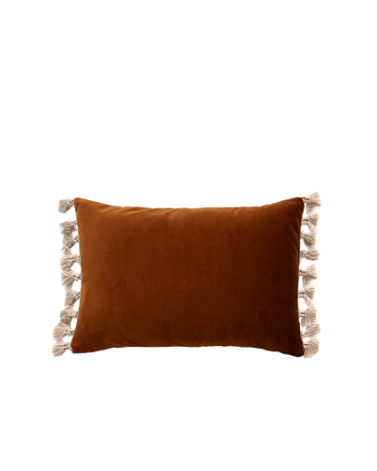 OPALA Home Talismans makes handmade luxury velvet cushions for an exclusive home decor, made in Portugal with premium cotton velvet. Meet Opala custom-made cushions, unique and luxurious home decor accessories.
