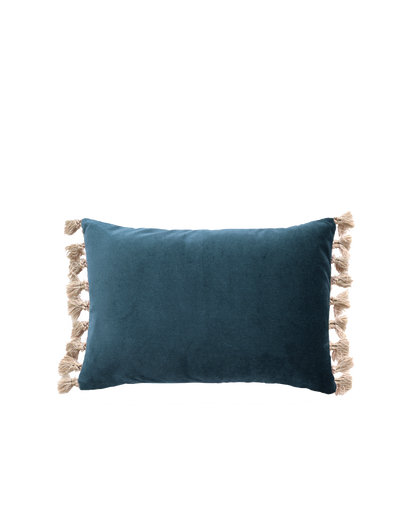 OPALA Home Talismans makes handmade luxury velvet cushions for an exclusive home decor, made in Portugal with premium cotton velvet. Meet Opala custom-made cushions, unique and luxurious home decor accessories.
