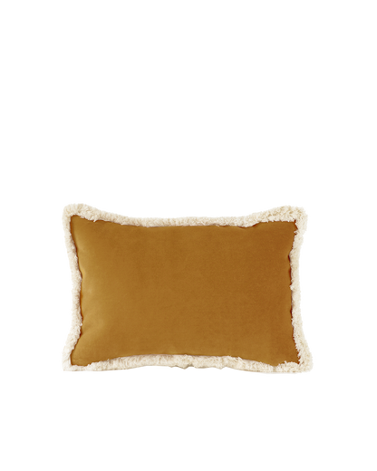 OPALA Home Talismans makes handmade luxury velvet cushions for an exclusive home decor, made in Portugal with premium cotton velvet. Meet Opala custom-made cushions, unique and luxurious home decor accessories.