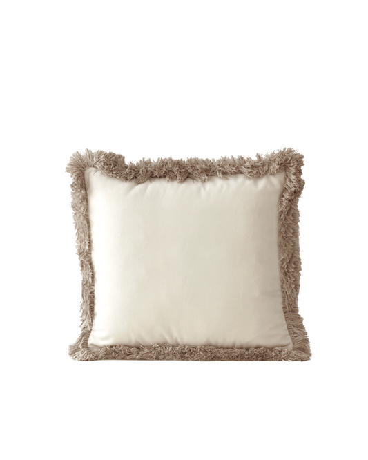 OPALA Home Talismans makes handmade luxury velvet cushions for an exclusive home decor, made in Portugal with premium cotton velvet. Meet Opala custom-made cushions, unique and luxurious home decor accessories.