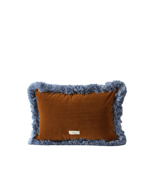 OPALA Home Talismans makes handmade luxury velvet cushions for an exclusive home decor, made in Portugal with premium cotton velvet. Meet Opala custom-made cushions, unique and luxurious home decor accessories.