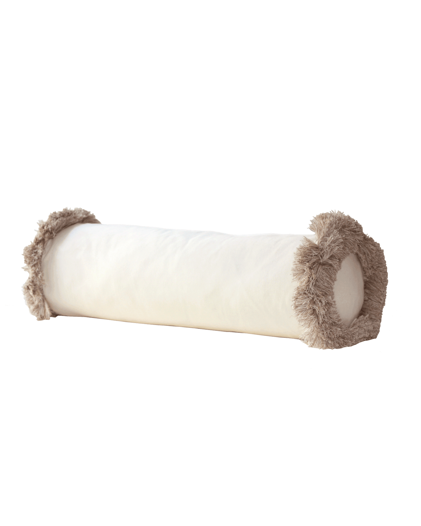 OPALA Home Talismans makes handmade luxury velvet cushions for an exclusive home decor, made in Portugal with premium cotton velvet. Meet Opala custom-made cushions, unique and luxurious home decor accessories.