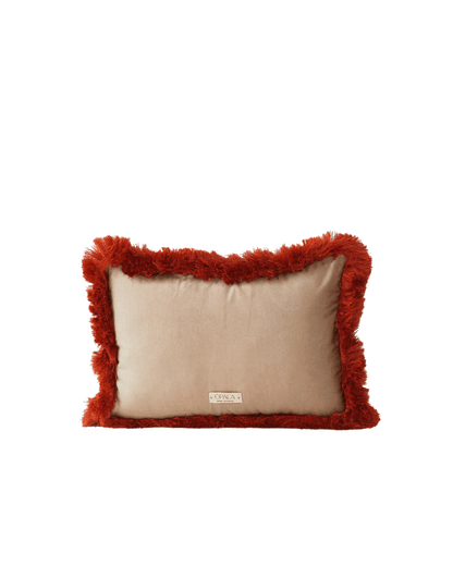 OPALA Home Talismans makes handmade luxury velvet cushions for an exclusive home decor, made in Portugal with premium cotton velvet. Meet Opala custom-made cushions, unique and luxurious home decor accessories.