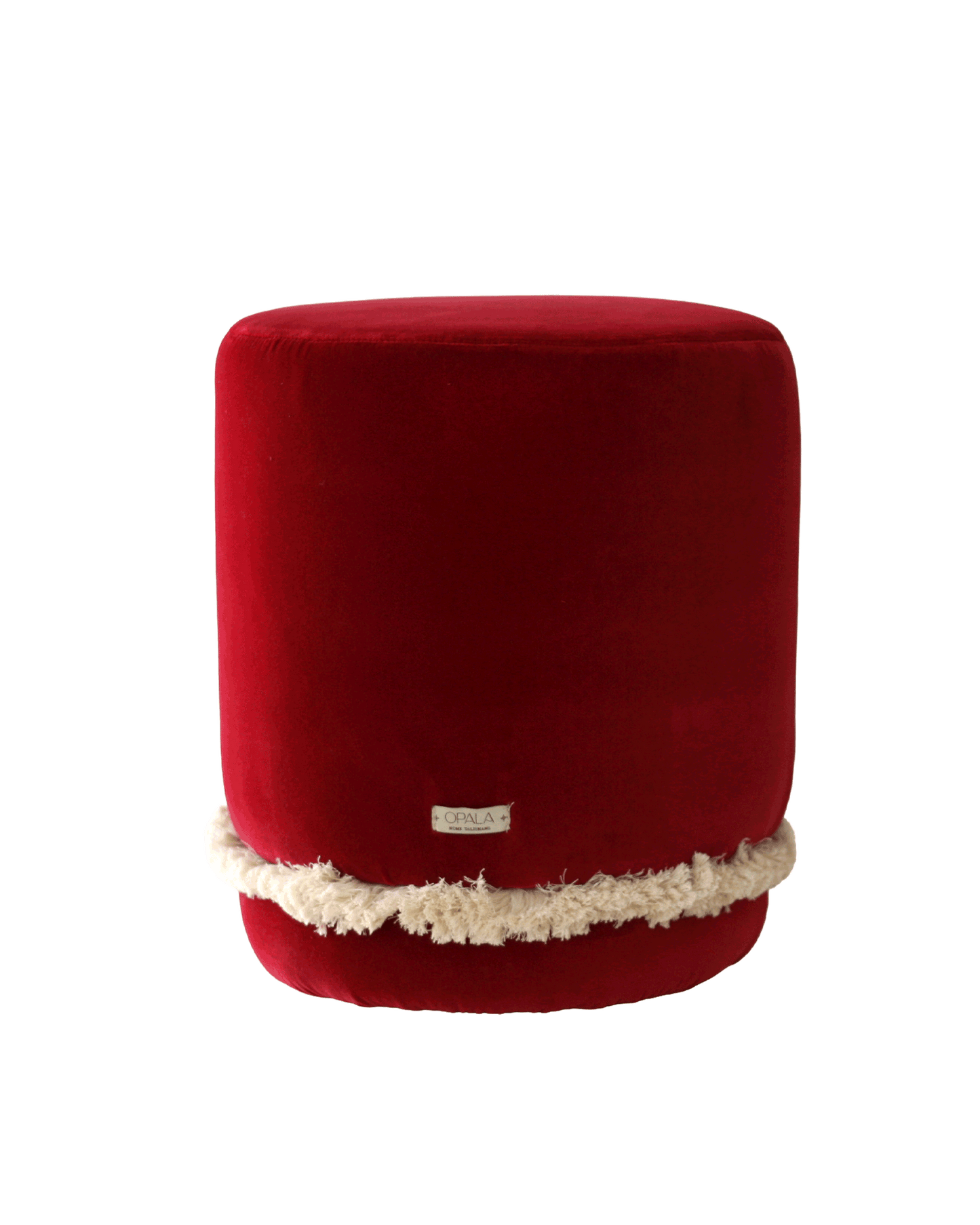OPALA Home Talismans makes handmade luxury velvet cushions and poufes for an exclusive home decor, made in Portugal with premium cotton velvet. Meet Opala custom-made unique and luxurious home decor accessories.
