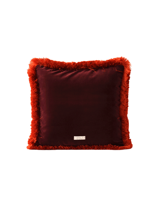 OPALA Home Talismans makes handmade luxury velvet cushions for an exclusive home decor, made in Portugal with premium cotton velvet. Meet Opala custom-made cushions, unique and luxurious home decor accessories.