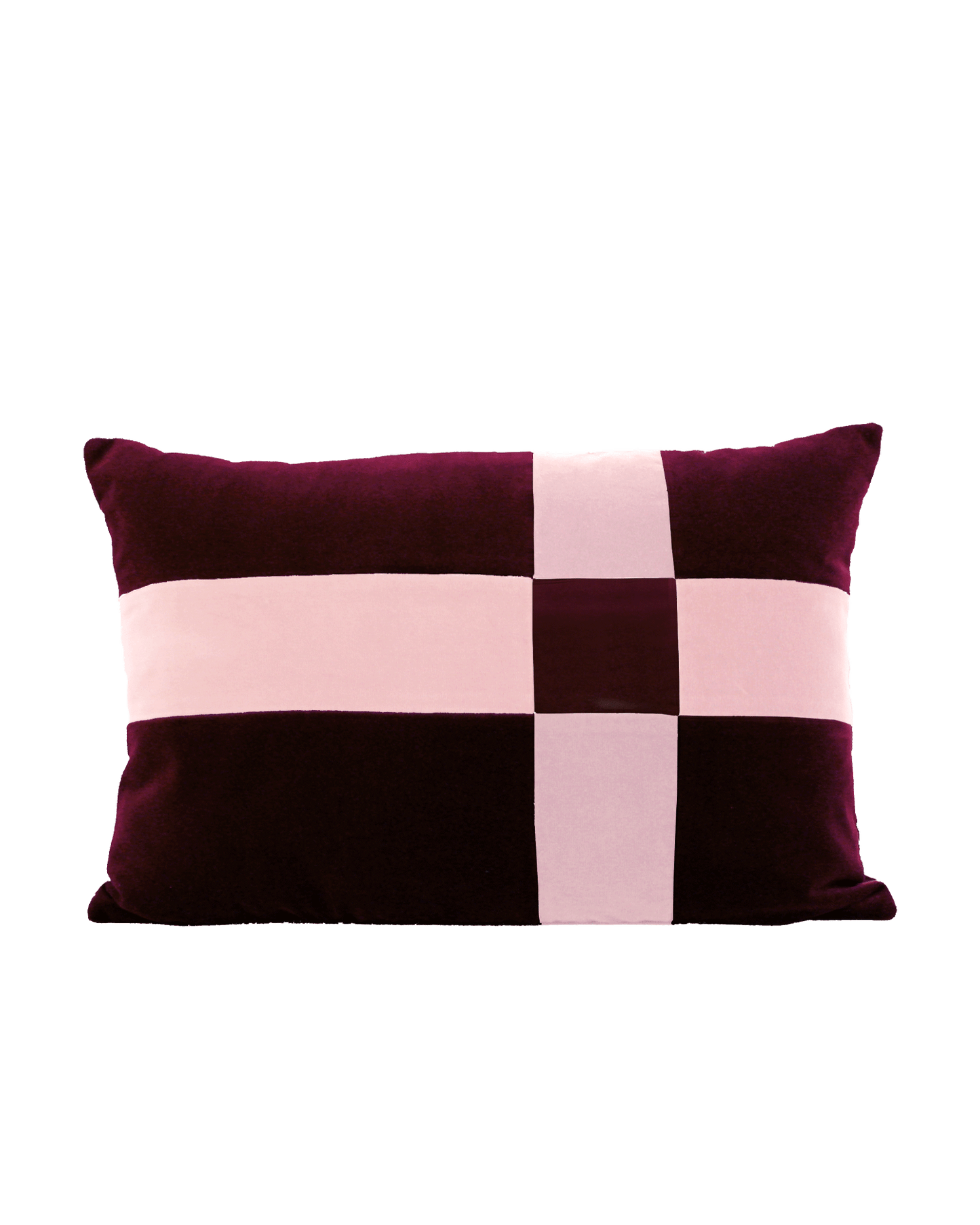 OPALA Home Talismans makes handmade luxury velvet cushions for an exclusive home decor, made in Portugal with premium cotton velvet. Meet Opala custom-made cushions, unique and luxurious home decor accessories.