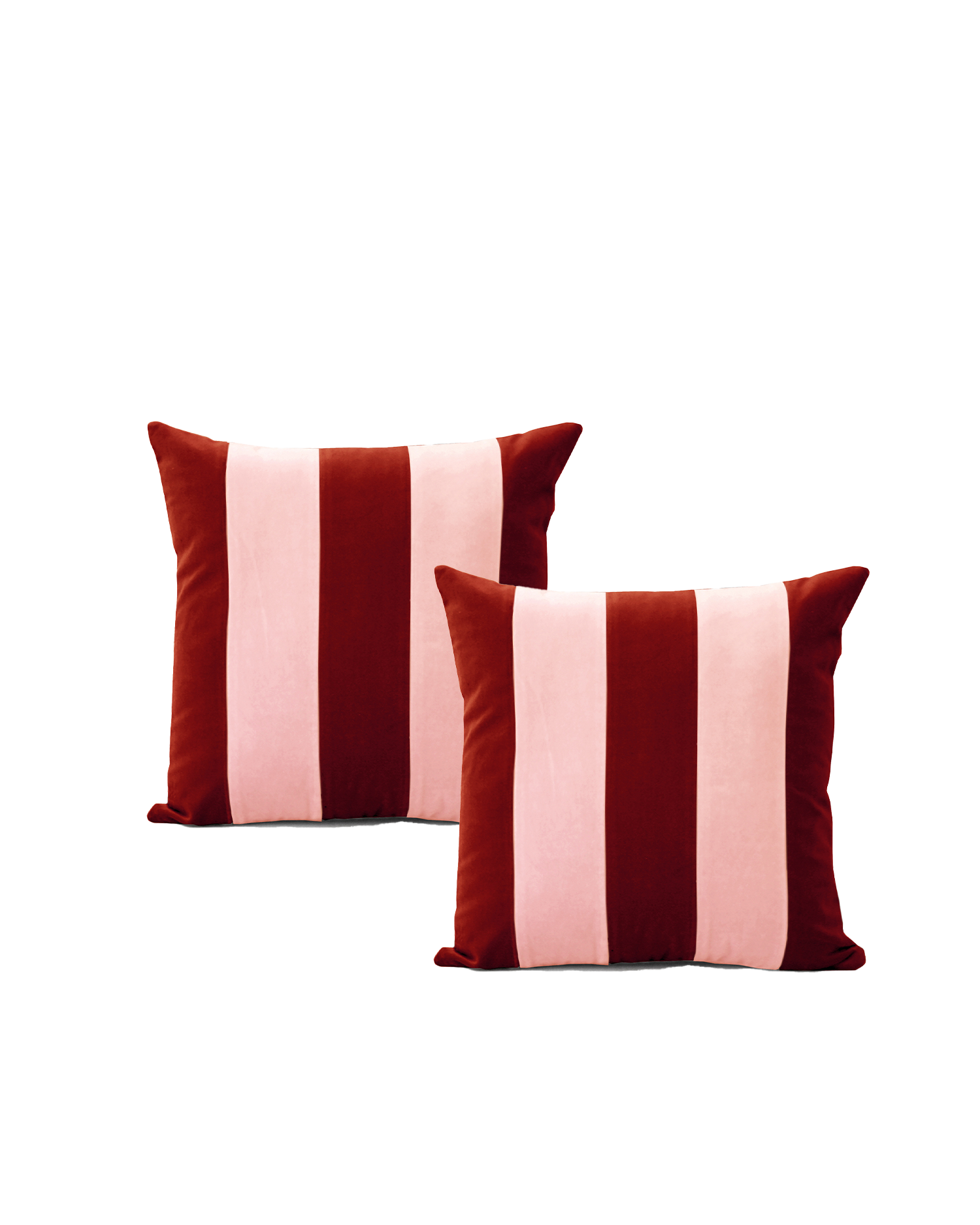 OPALA Home Talismans makes handmade luxury velvet cushions for an exclusive home decor, made in Portugal with premium cotton velvet. Meet Opala custom-made cushions, unique and luxurious home decor accessories.