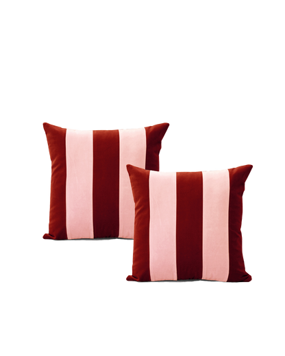 OPALA Home Talismans makes handmade luxury velvet cushions for an exclusive home decor, made in Portugal with premium cotton velvet. Meet Opala custom-made cushions, unique and luxurious home decor accessories.