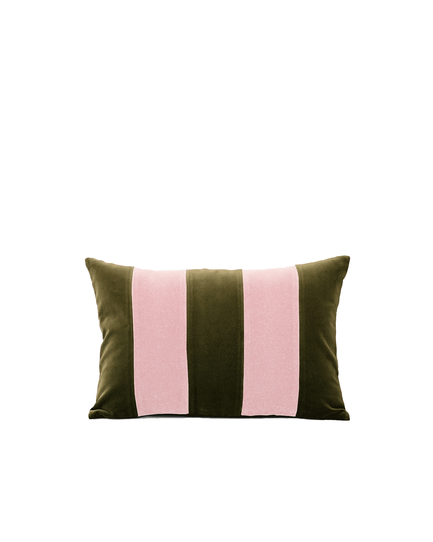 OPALA Home Talismans makes handmade luxury velvet cushions for an exclusive home decor, made in Portugal with premium cotton velvet. Meet Opala custom-made cushions, unique and luxurious home decor accessories.