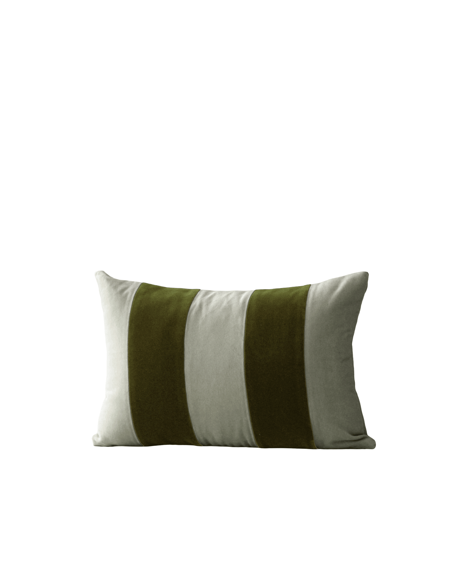 OPALA Home Talismans makes handmade luxury velvet cushions for an exclusive home decor, made in Portugal with premium cotton velvet. Meet Opala custom-made cushions, unique and luxurious home decor accessories.