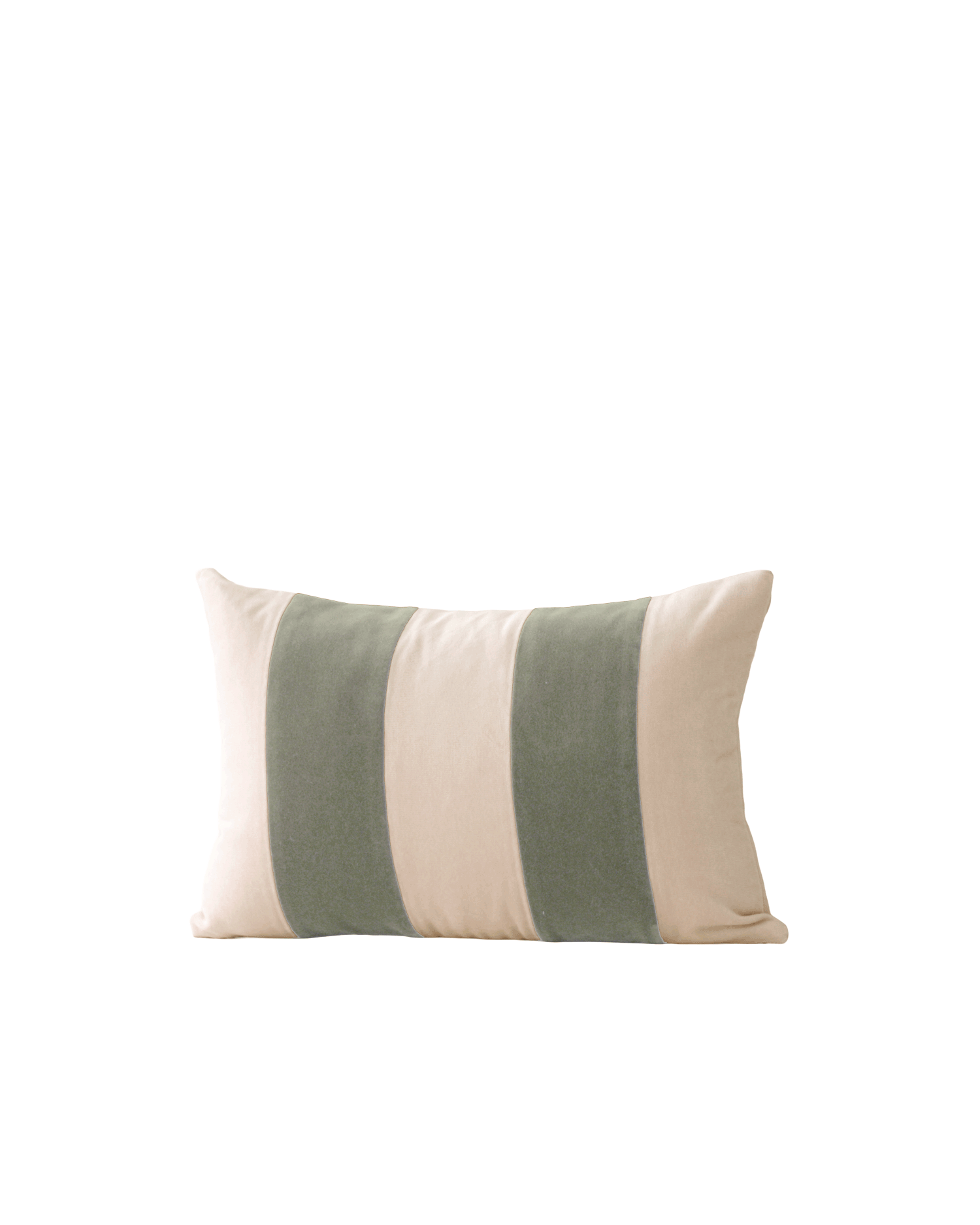 OPALA Home Talismans makes handmade luxury velvet cushions for an exclusive home decor, made in Portugal with premium cotton velvet. Meet Opala custom-made cushions, unique and luxurious home decor accessories.