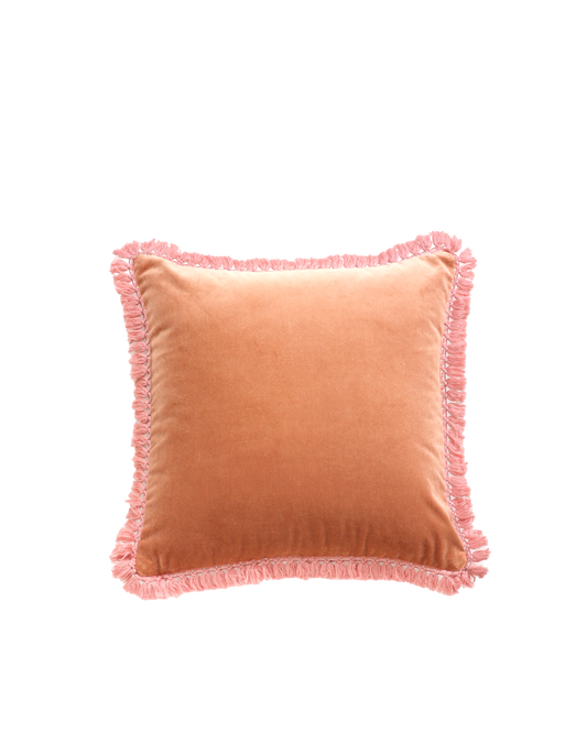 OPALA Home Talismans makes handmade luxury velvet cushions for an exclusive home decor, made in Portugal with premium cotton velvet. Meet Opala custom-made cushions, unique and luxurious home decor accessories.
