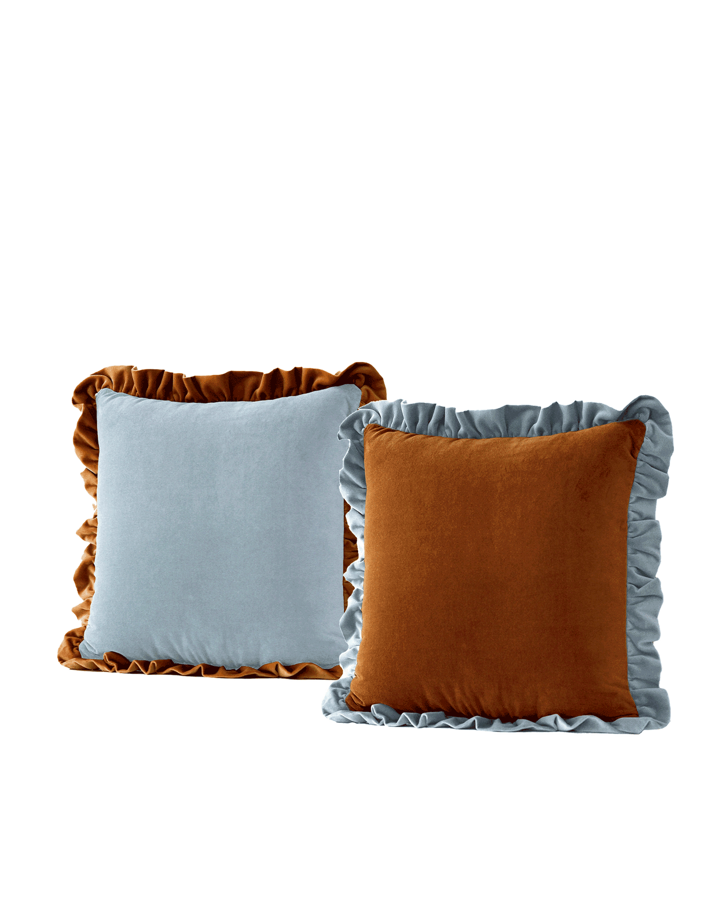 OPALA Home Talismans makes handmade luxury velvet cushions for an exclusive home decor, made in Portugal with premium cotton velvet. Meet Opala custom-made cushions, unique and luxurious home decor accessories.
