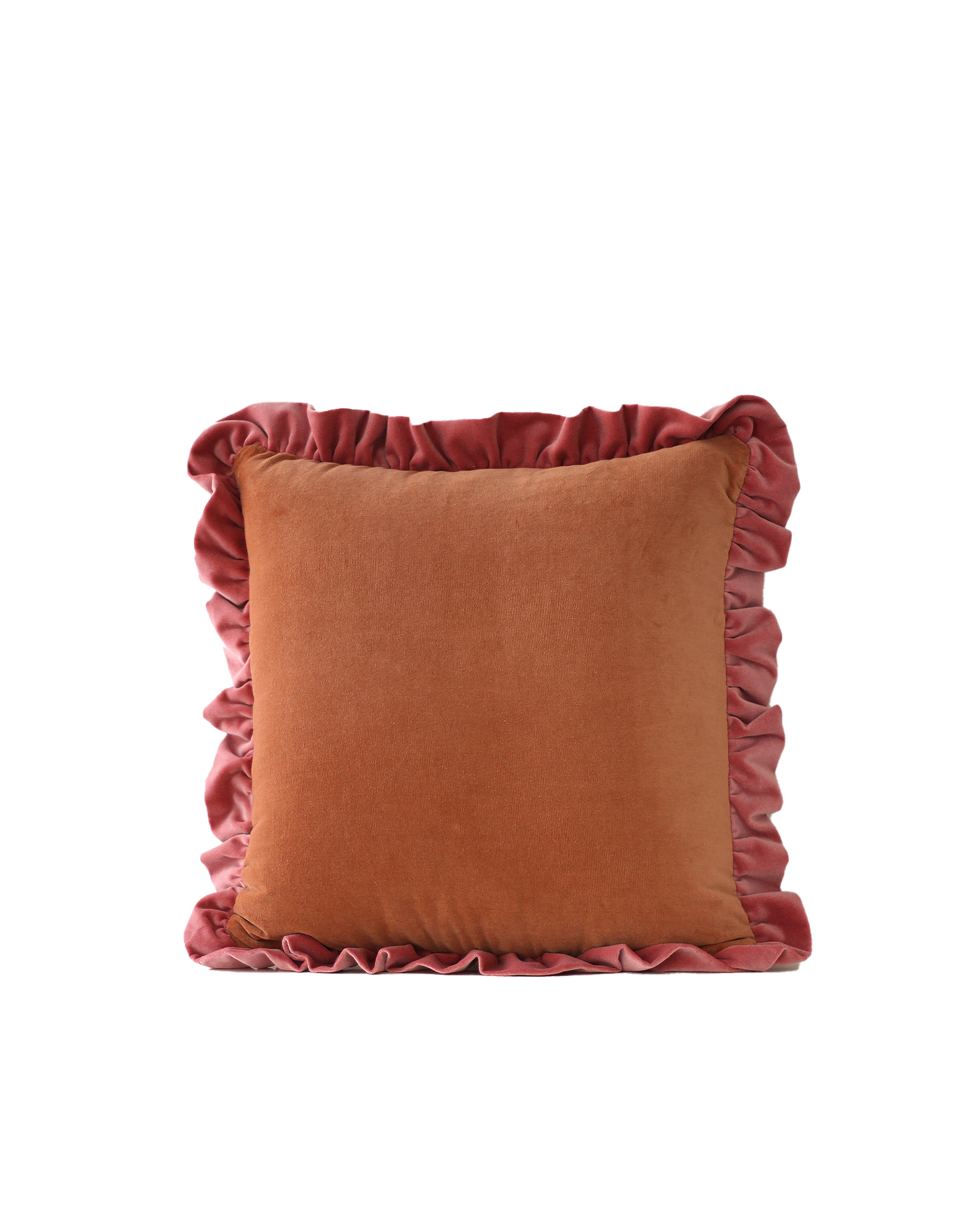 OPALA Home Talismans makes handmade luxury velvet cushions for an exclusive home decor, made in Portugal with premium cotton velvet. Meet Opala custom-made cushions, unique and luxurious home decor accessories.