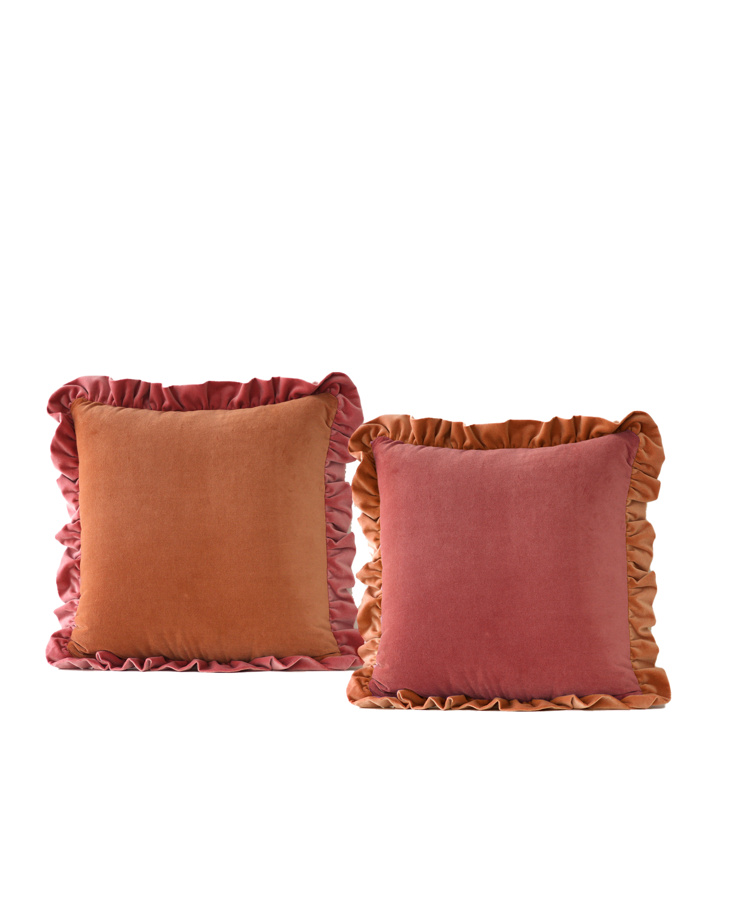 OPALA Home Talismans makes handmade luxury velvet cushions for an exclusive home decor, made in Portugal with premium cotton velvet. Meet Opala custom-made cushions, unique and luxurious home decor accessories.