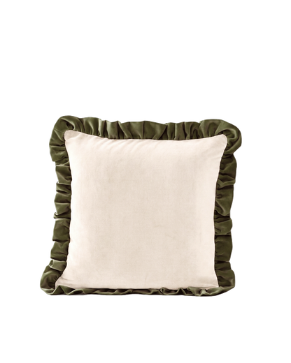 OPALA Home Talismans makes handmade luxury velvet cushions for an exclusive home decor, made in Portugal with premium cotton velvet. Meet Opala custom-made cushions, unique and luxurious home decor accessories.