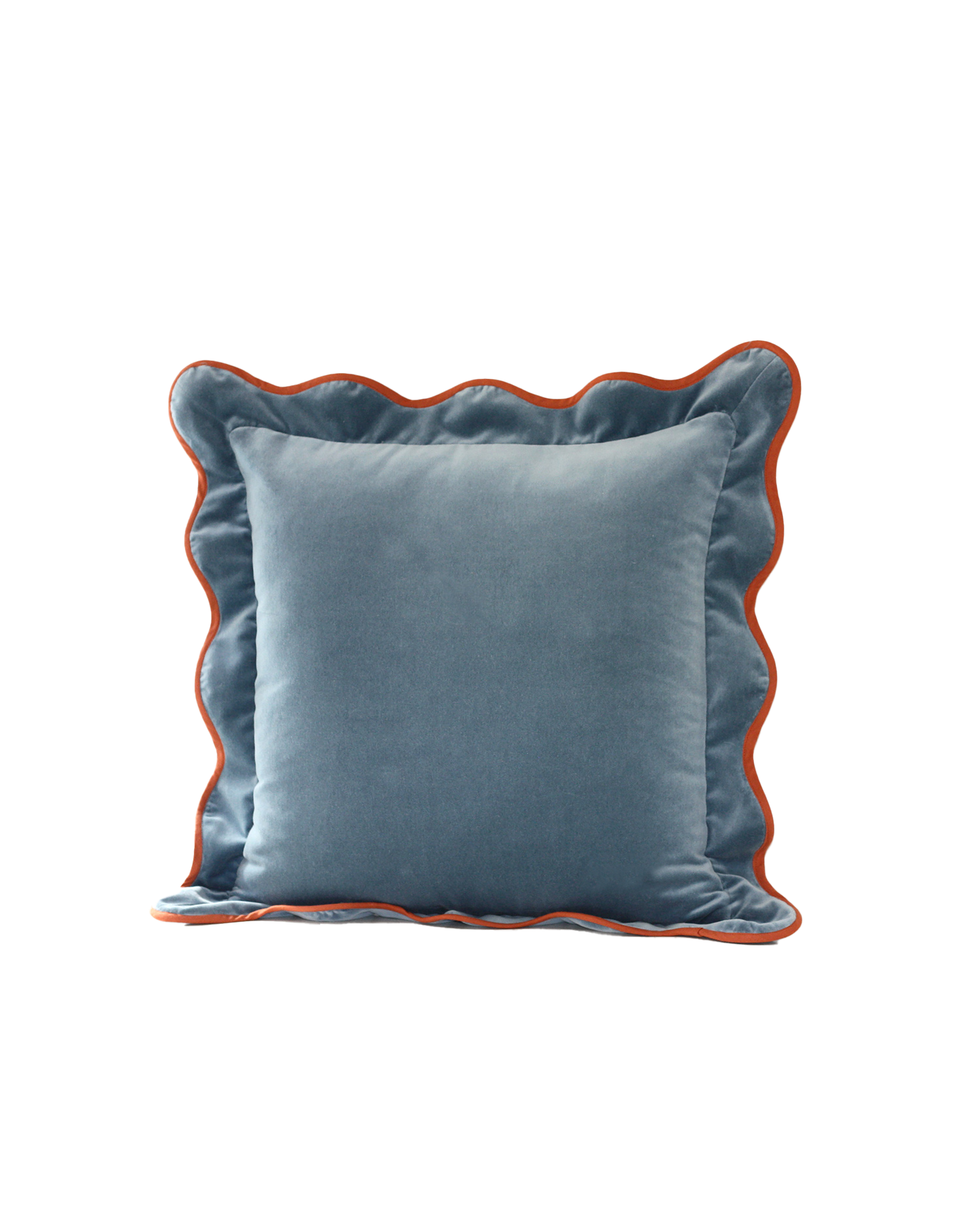 OPALA Home Talismans makes handmade luxury velvet cushions for an exclusive home decor, made in Portugal with premium cotton velvet. Meet Opala custom-made cushions, unique and luxurious home decor accessories.