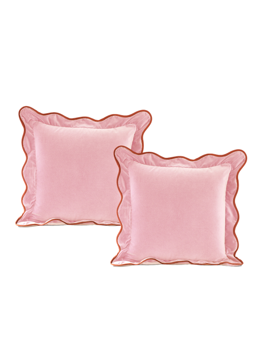 OPALA Home Talismans makes handmade luxury velvet cushions for an exclusive home decor, made in Portugal with premium cotton velvet. Meet Opala custom-made cushions, unique and luxurious home decor accessories.