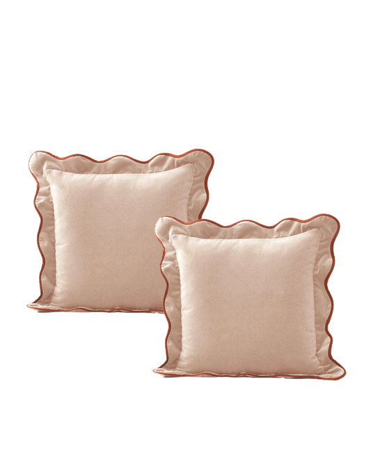 OPALA Home Talismans makes handmade luxury velvet cushions for an exclusive home decor, made in Portugal with premium cotton velvet. Meet Opala custom-made cushions, unique and luxurious home decor accessories.