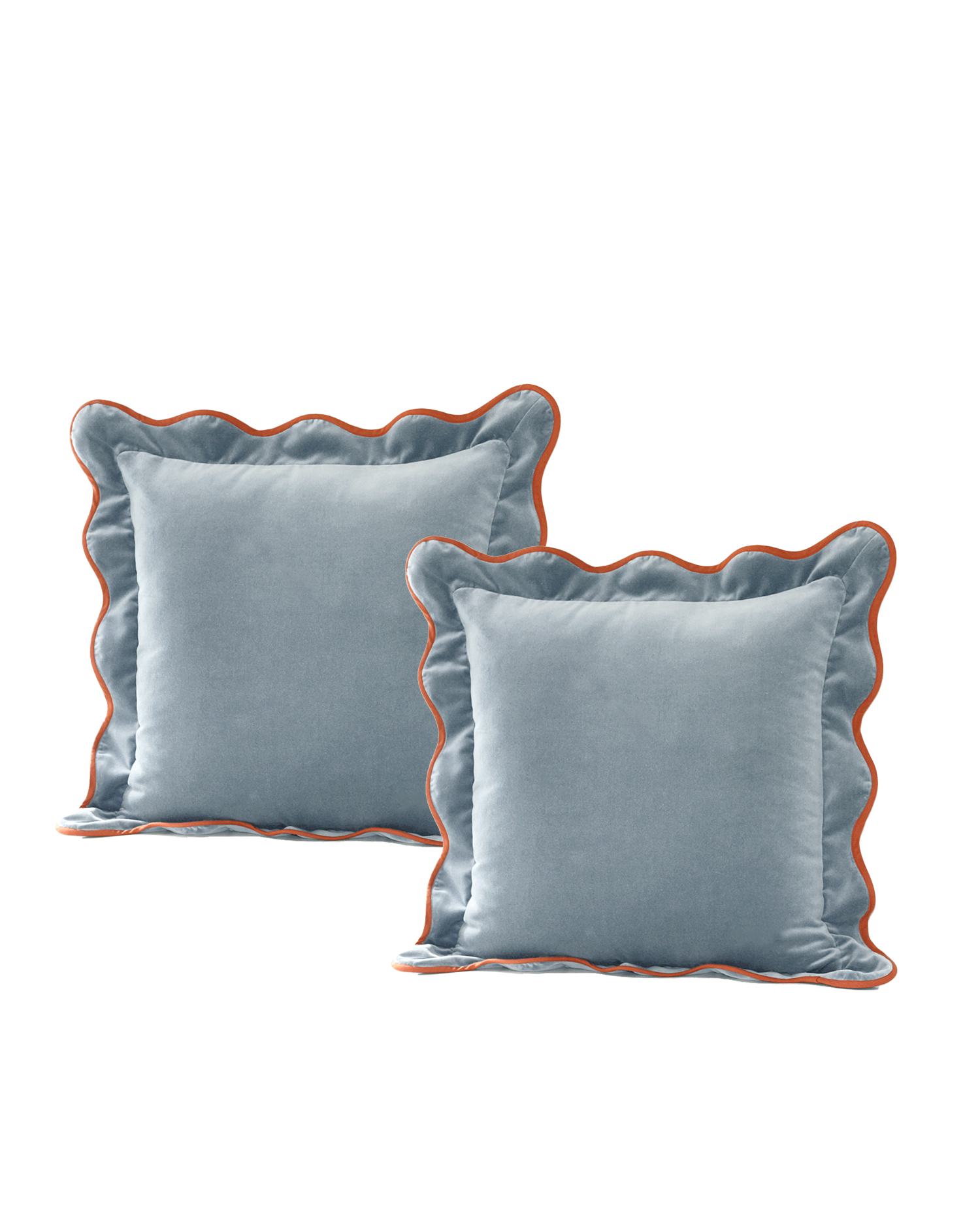 OPALA Home Talismans makes handmade luxury velvet cushions for an exclusive home decor, made in Portugal with premium cotton velvet. Meet Opala custom-made cushions, unique and luxurious home decor accessories.