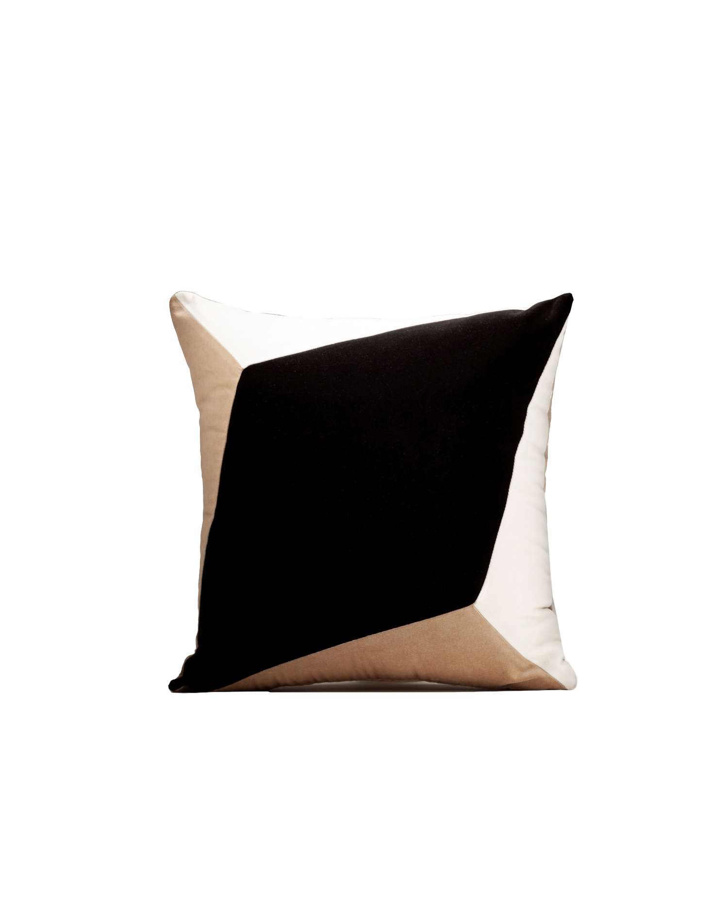 OPALA Home Talismans makes handmade luxury velvet cushions for an exclusive home decor, made in Portugal with premium cotton velvet. Meet Opala custom-made cushions, unique and luxurious home decor accessories.