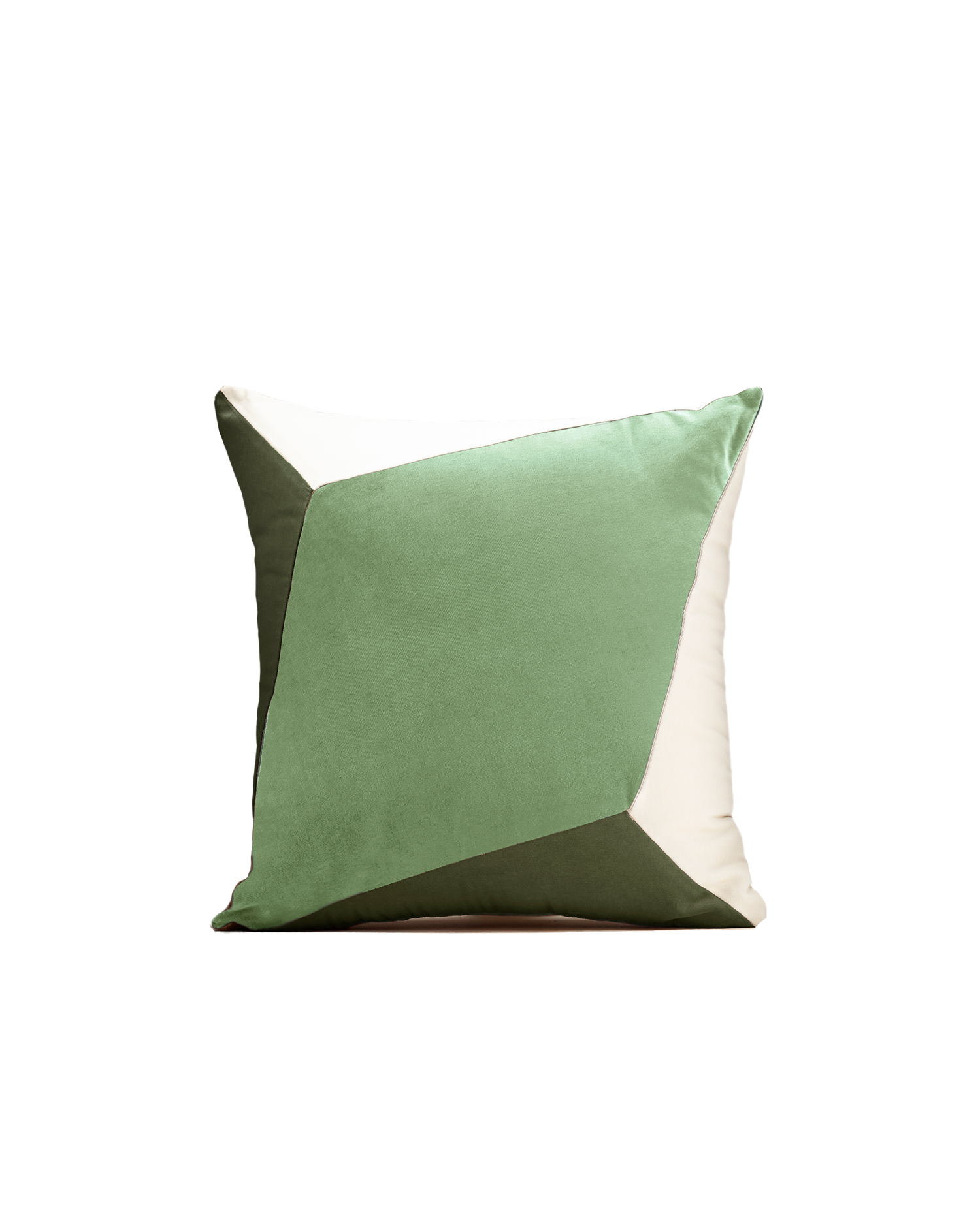 OPALA Home Talismans makes handmade luxury velvet cushions for an exclusive home decor, made in Portugal with premium cotton velvet. Meet Opala custom-made cushions, unique and luxurious home decor accessories.