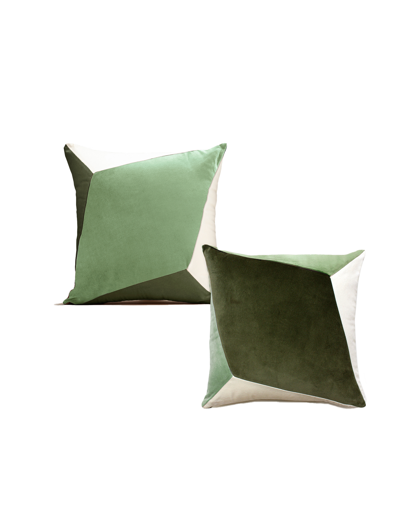 OPALA Home Talismans makes handmade luxury velvet cushions for an exclusive home decor, made in Portugal with premium cotton velvet. Meet Opala custom-made cushions, unique and luxurious home decor accessories.