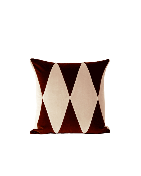 OPALA Home Talismans makes handmade luxury velvet cushions for an exclusive home decor, made in Portugal with premium cotton velvet. Meet Opala custom-made cushions, unique and luxurious home decor accessories.