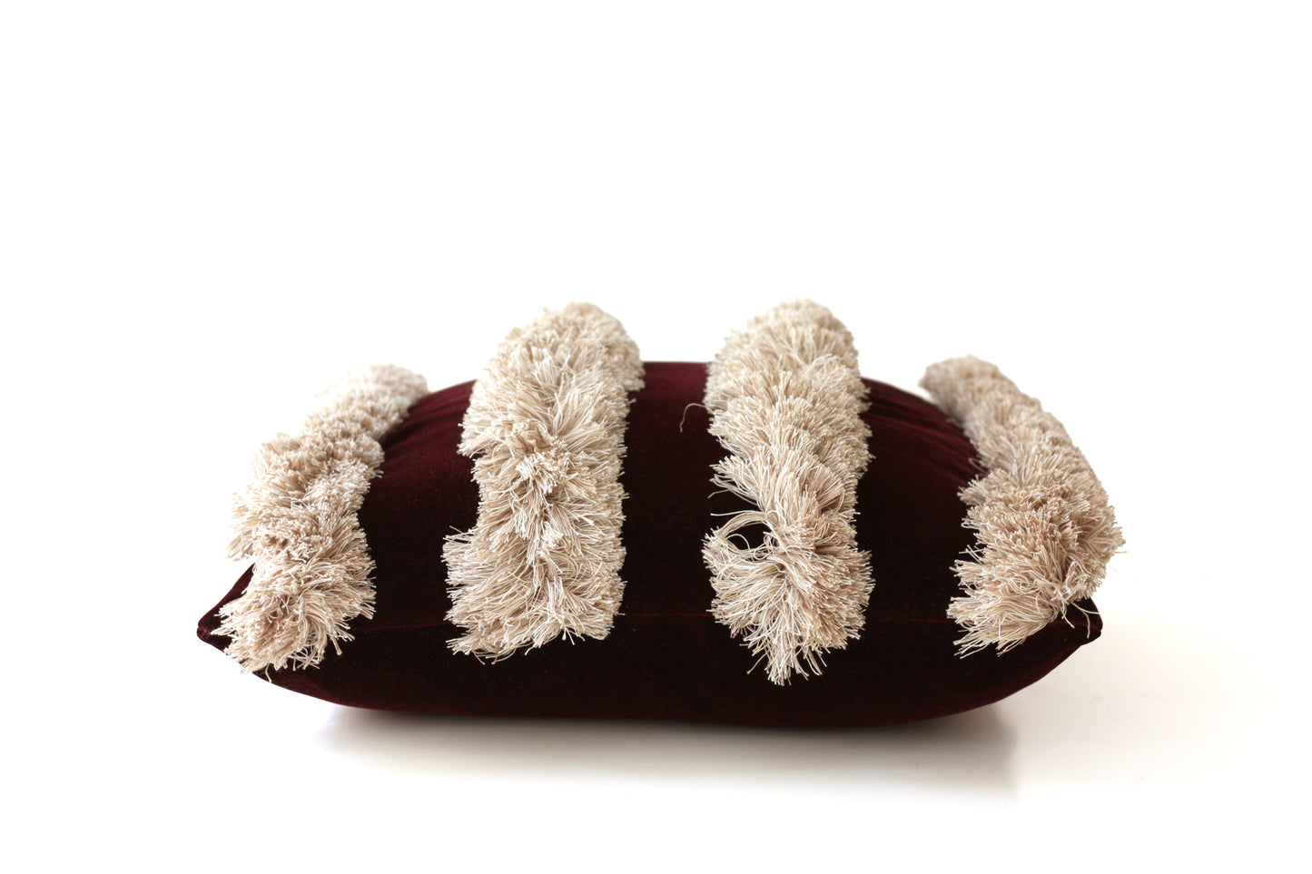 OPALA Home Talismans makes handmade luxury velvet cushions for an exclusive home decor, made in Portugal with premium cotton velvet. Meet Opala custom-made cushions, unique and luxurious home decor accessories.