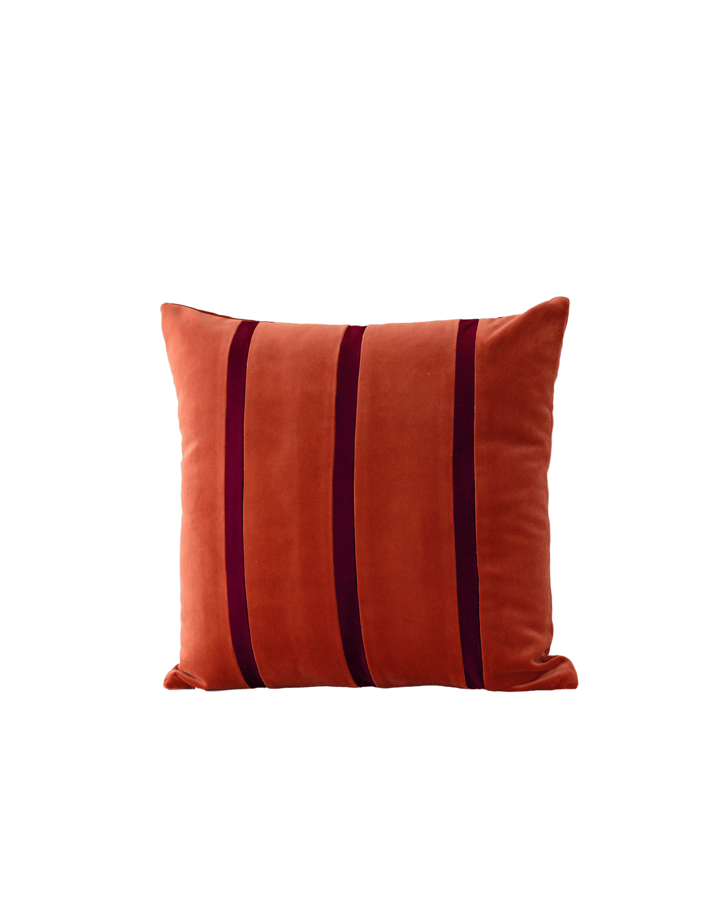 OPALA Home Talismans makes handmade luxury velvet cushions for an exclusive home decor, made in Portugal with premium cotton velvet. Meet Opala custom-made cushions, unique and luxurious home decor accessories.