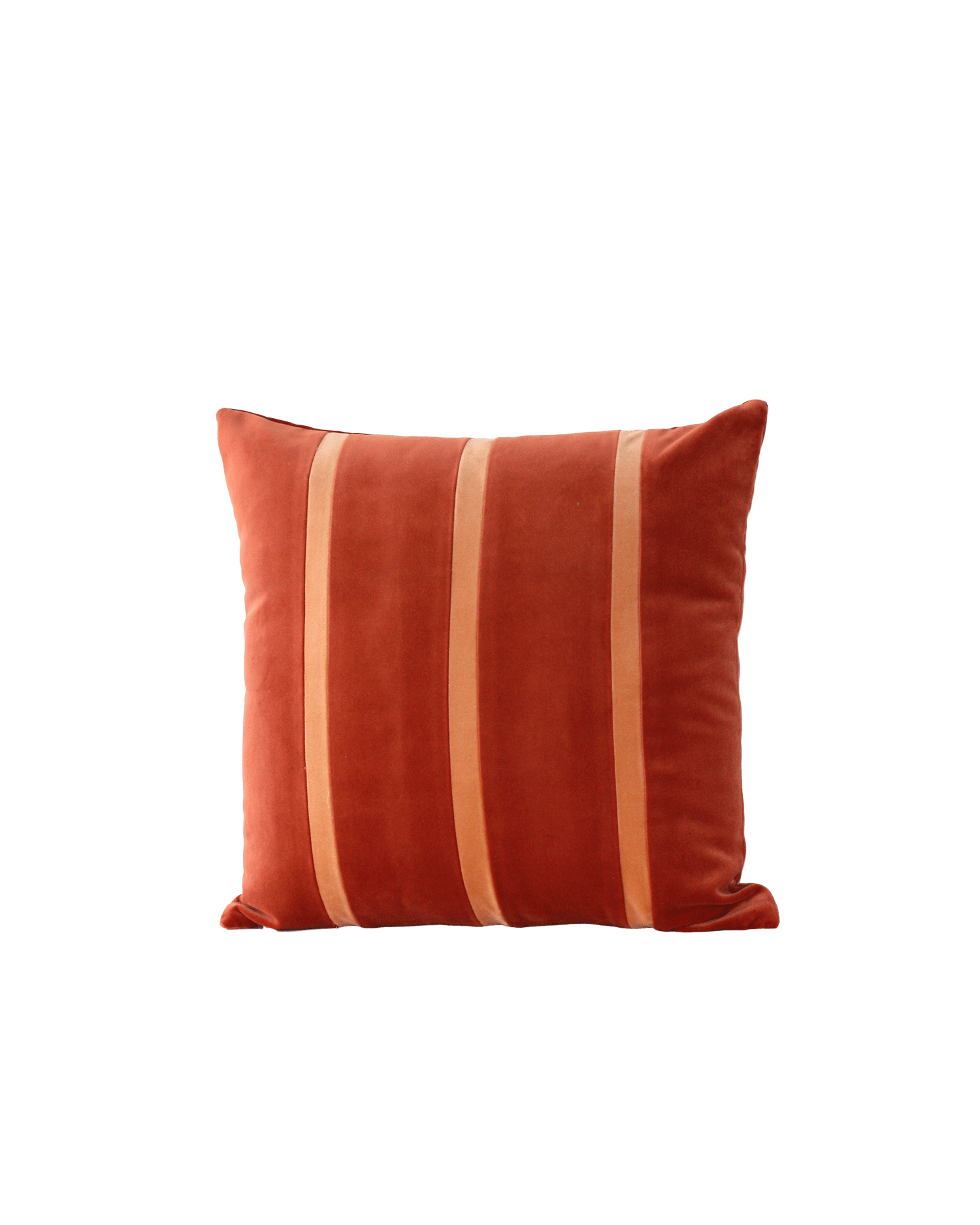 OPALA Home Talismans makes handmade luxury velvet cushions for an exclusive home decor, made in Portugal with premium cotton velvet. Meet Opala custom-made cushions, unique and luxurious home decor accessories.