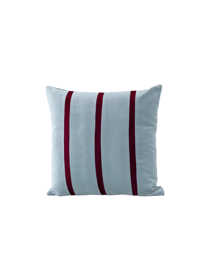 OPALA Home Talismans makes handmade luxury velvet cushions for an exclusive home decor, made in Portugal with premium cotton velvet. Meet Opala custom-made cushions, unique and luxurious home decor accessories.