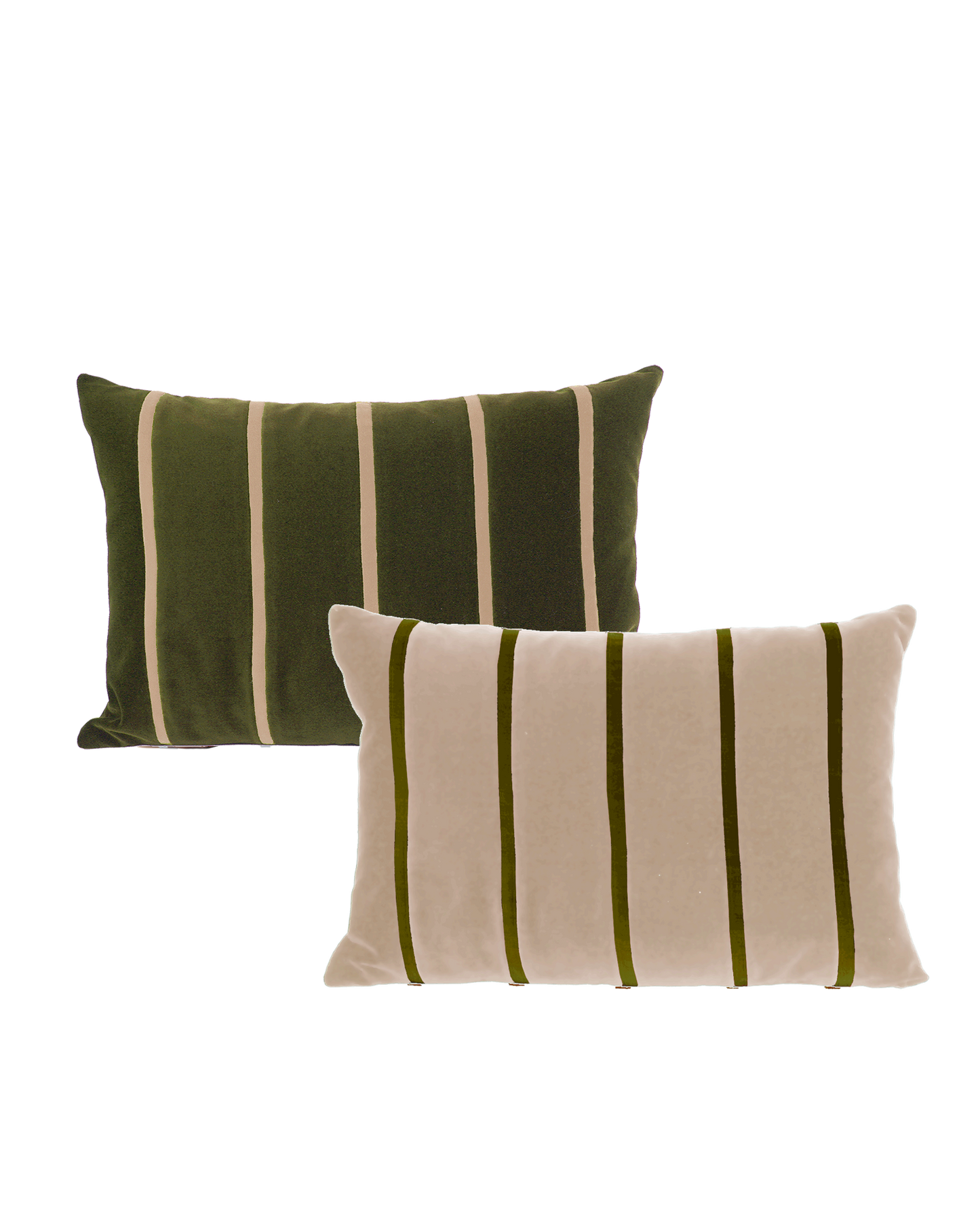 OPALA Home Talismans makes handmade luxury velvet cushions and stoos for an exclusive home decor, made in Portugal with premium cotton velvet. Meet Opala custom-made cushions, unique and luxurious home decor accessories.