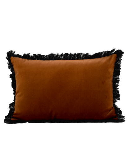 OPALA Home Talismans makes handmade luxury velvet cushions, stools and upholstered furniture for an exclusive home decor, made in Portugal with premium cotton velvet. Meet Opala custom-made cushions, unique and luxurious home decor accessories.