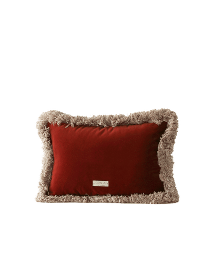 OPALA Home Talismans makes handmade luxury velvet cushions for an exclusive home decor, made in Portugal with premium cotton velvet. Meet Opala custom-made cushions, unique and luxurious home decor accessories.