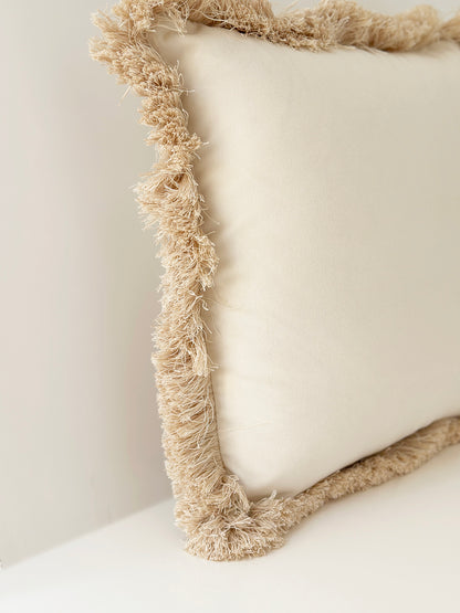 OPALA Home Talismans makes handmade luxury velvet cushions for an exclusive home decor, made in Portugal with premium cotton velvet. Meet Opala custom-made cushions, unique and luxurious home decor accessories.