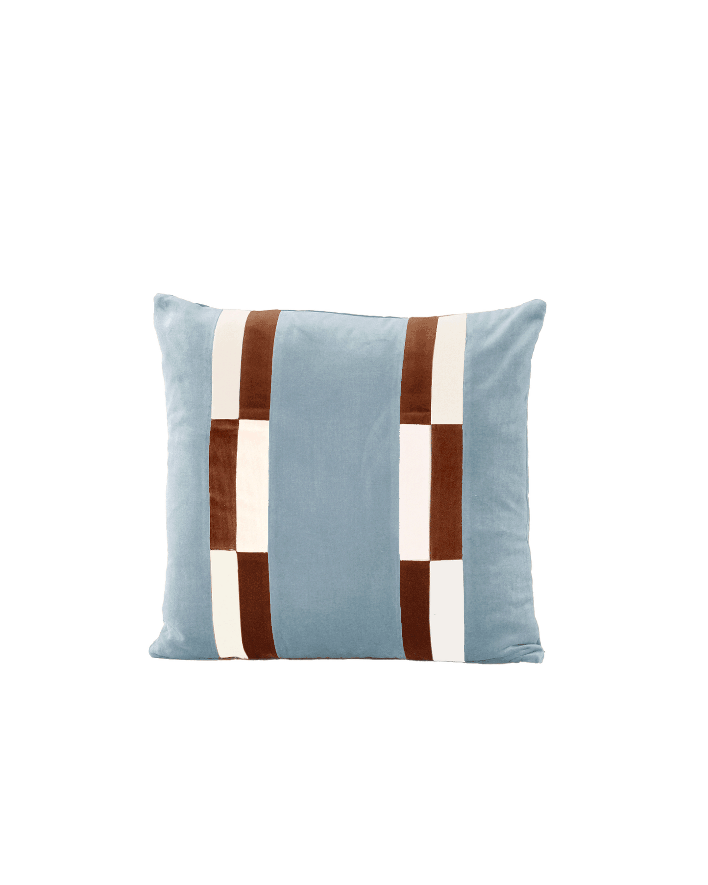 OPALA Home Talismans makes handmade luxury velvet cushions for an exclusive home decor, made in Portugal with premium cotton velvet. Meet Opala custom-made cushions, unique and luxurious home decor accessories.