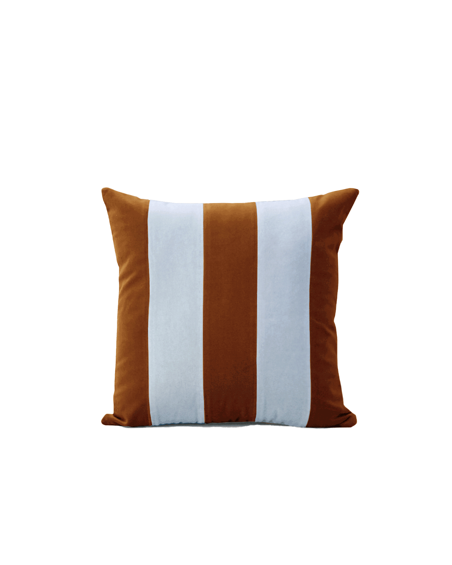OPALA Home Talismans makes handmade luxury velvet cushions for an exclusive home decor, made in Portugal with premium cotton velvet. Meet Opala custom-made cushions, unique and luxurious home decor accessories.