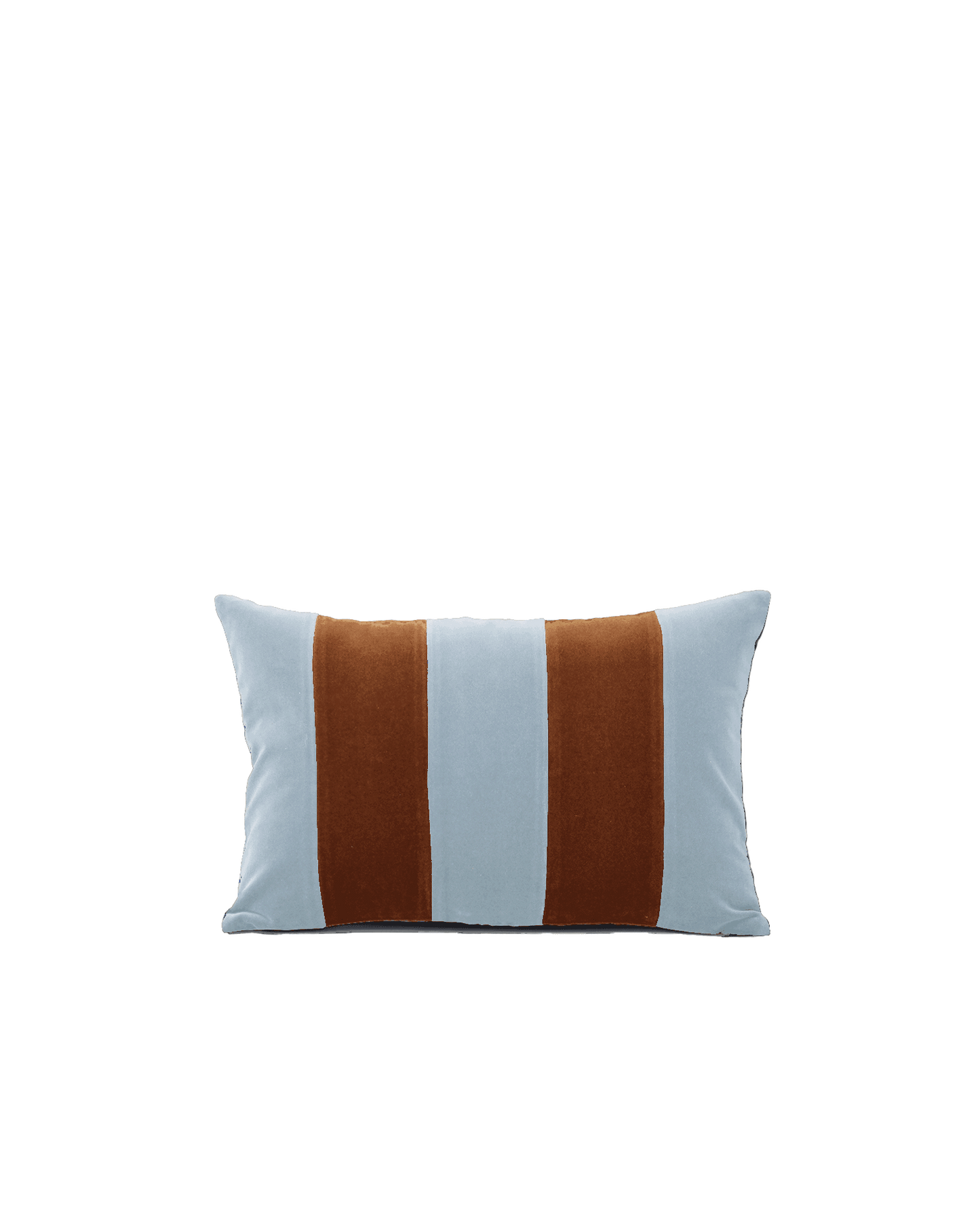 OPALA Home Talismans makes handmade luxury velvet cushions for an exclusive home decor, made in Portugal with premium cotton velvet. Meet Opala custom-made cushions, unique and luxurious home decor accessories.