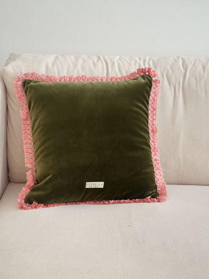 OPALA Home Talismans makes handmade luxury velvet cushions for an exclusive home decor, made in Portugal with premium cotton velvet. Meet Opala custom-made cushions, unique and luxurious home decor accessories.