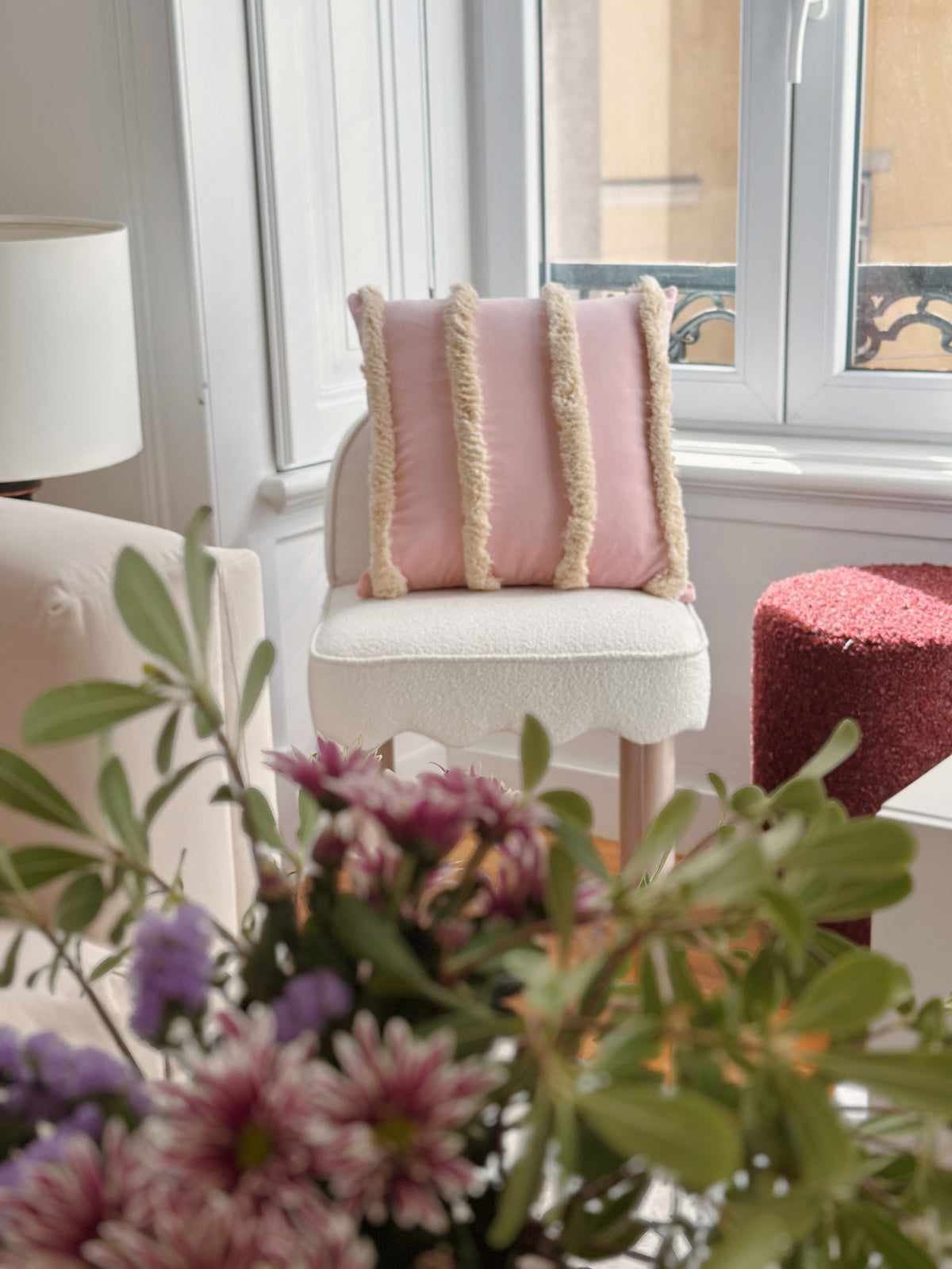 OPALA Home Talismans makes handmade luxury velvet cushions for an exclusive home decor, made in Portugal with premium cotton velvet. Meet Opala custom-made cushions, unique and luxurious home decor accessories.