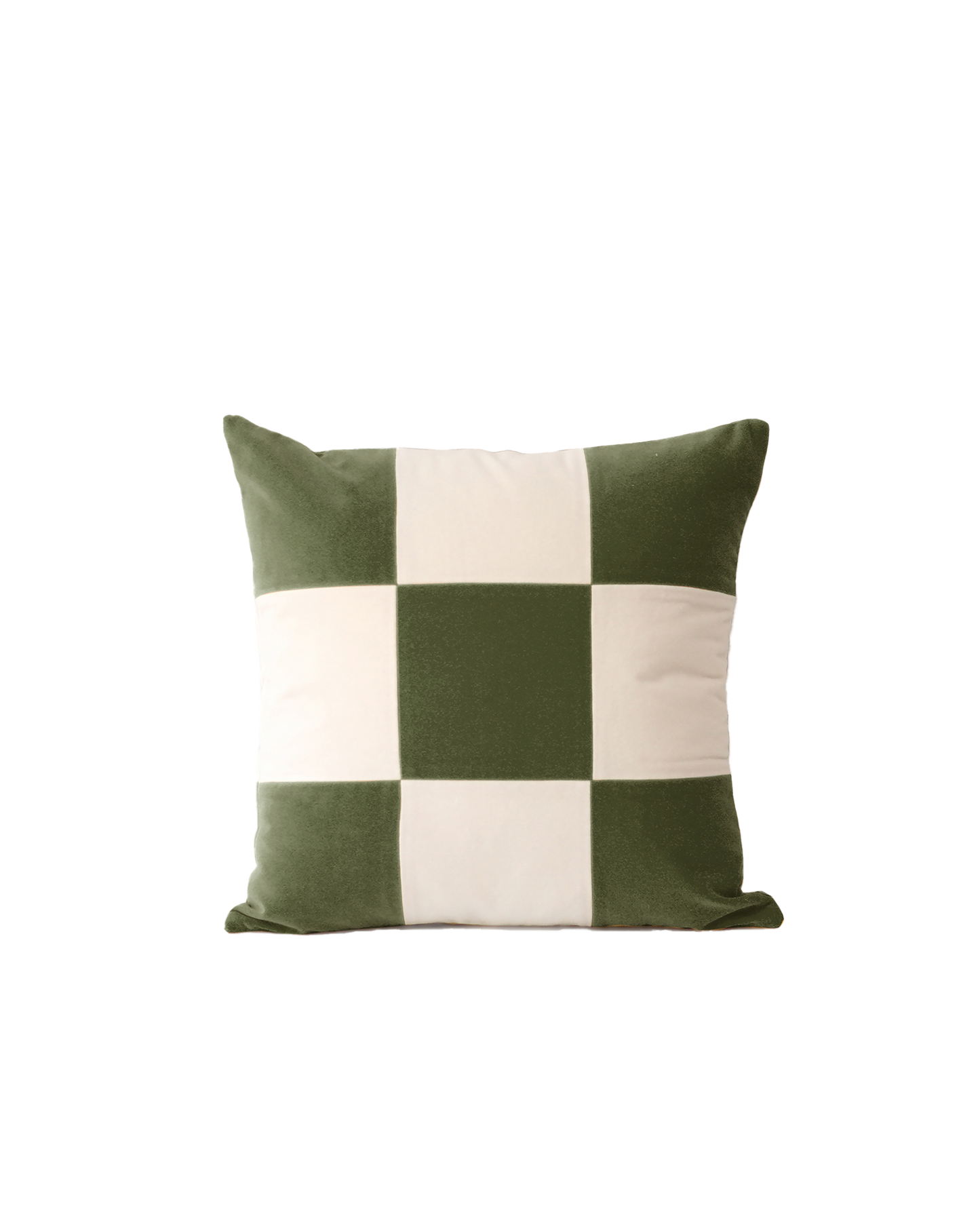 OPALA Home Talismans makes handmade luxury velvet cushions for an exclusive home decor, made in Portugal with premium cotton velvet. Meet Opala custom-made cushions, unique and luxurious home decor accessories.